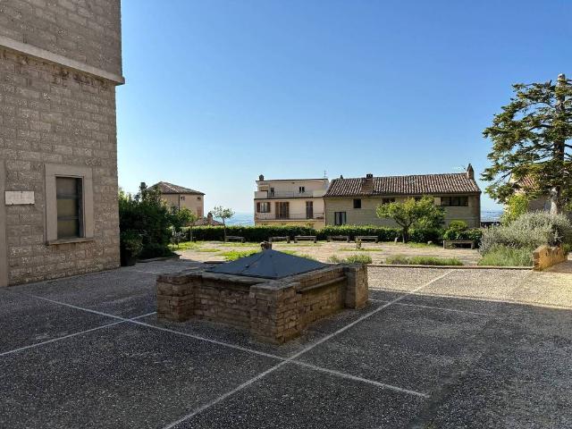 Casa indipendente in vendita a Monterubbiano FM