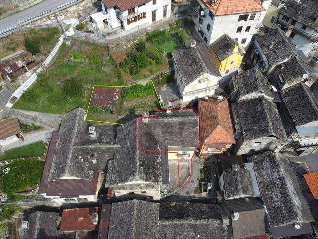 Casa indipendente in vendita a Montescheno VB
