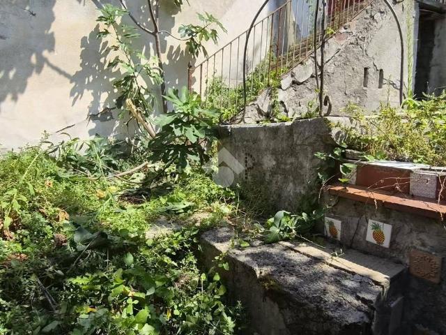 Casa indipendente in vendita a Montesarchio BN