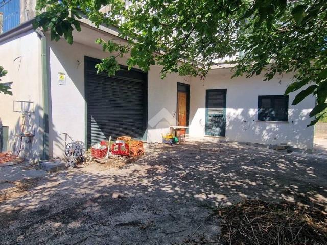 Casa indipendente in vendita a Montesarchio BN