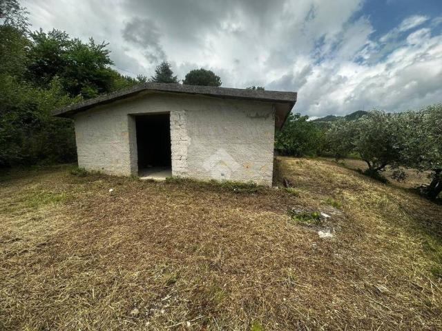 Casa indipendente in vendita a Montesarchio BN