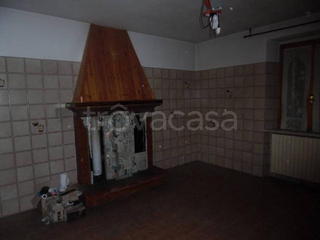 Casa indipendente in vendita a Montese MO