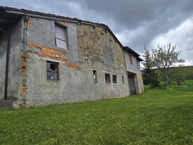 Casa indipendente in vendita a Montese MO