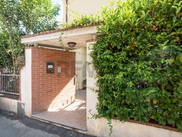 Casa indipendente in vendita a Montesilvano PE