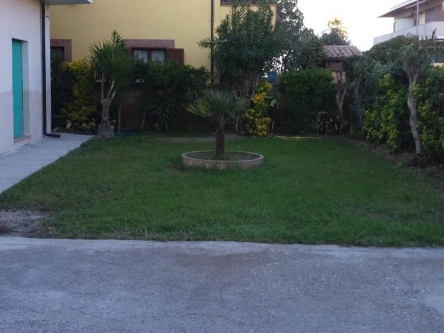 Casa indipendente in vendita a Montesilvano PE