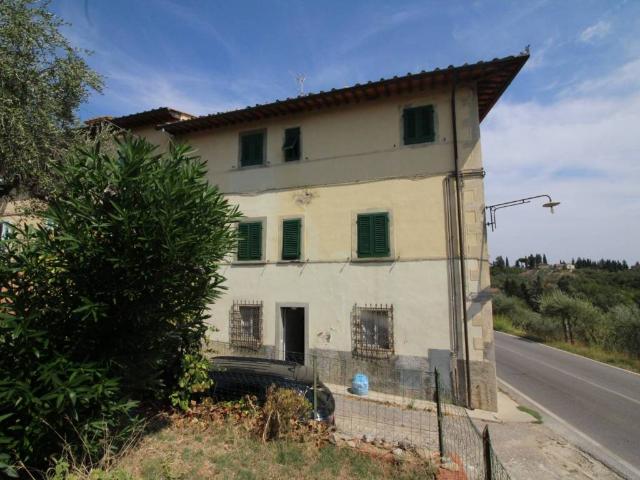Casa indipendente in vendita a Montespertoli FI