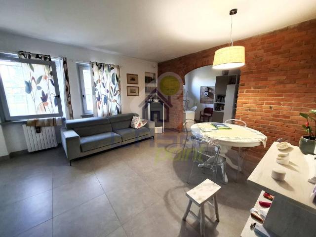 Casa indipendente in vendita a Monticelli d'Ongina PC