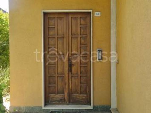 Casa indipendente in vendita a Monticello Brianza via Provinciale, 43