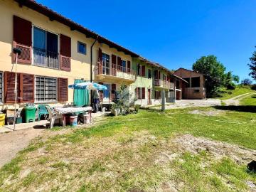 Casa indipendente in vendita a Montiglio Monferrato AT