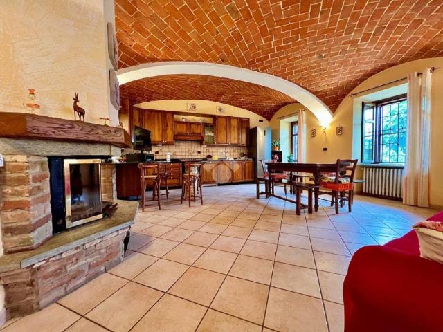 Casa indipendente in vendita a Montiglio Monferrato AT