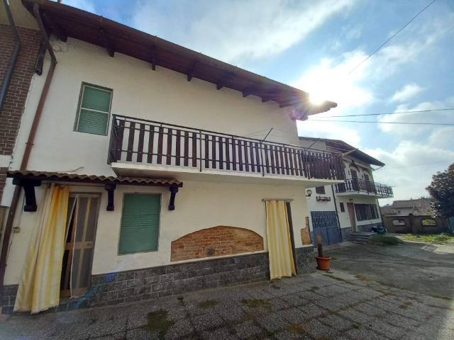 Casa indipendente in vendita a Montiglio Monferrato AT