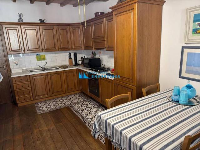 Casa indipendente in vendita a Montignoso MS