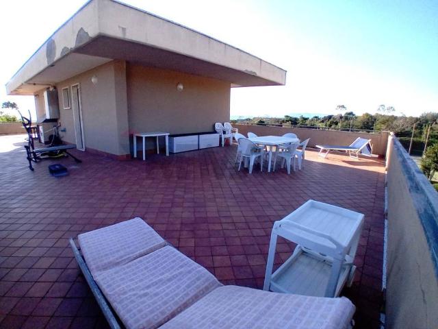 Casa indipendente in vendita a Montignoso MS