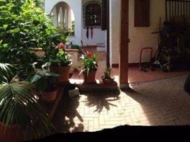 Casa indipendente in vendita a Montignoso MS