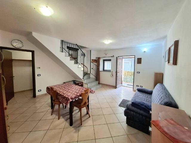 Casa indipendente in vendita a Montjovet AO