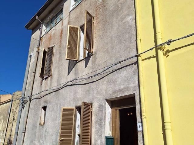 Casa indipendente in vendita a Montresta OR