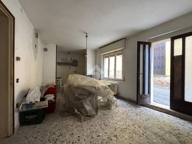 Casa indipendente in vendita a Montù Beccaria PV