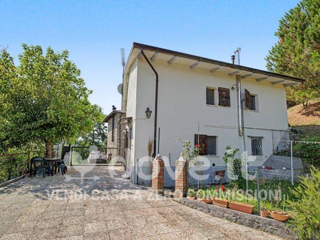 Casa indipendente in vendita a Monzuno BO