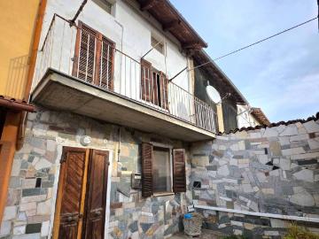 Casa indipendente in vendita a Morano sul Po AL