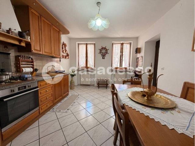 Casa indipendente in vendita a Morano sul Po AL