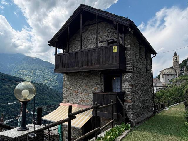 Casa indipendente in vendita a Morbegno