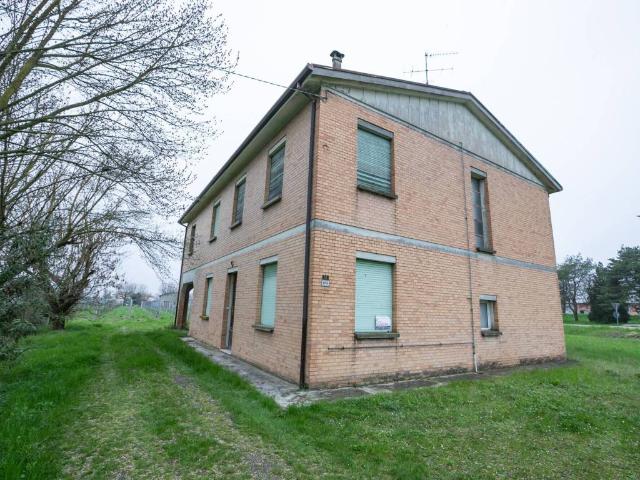 Casa indipendente in vendita a Mordano BO