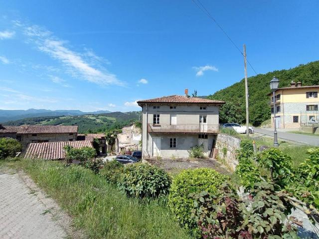 Casa indipendente in vendita a Morfasso PC