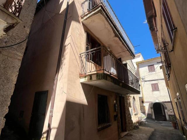 Casa indipendente in vendita a Morolo FR