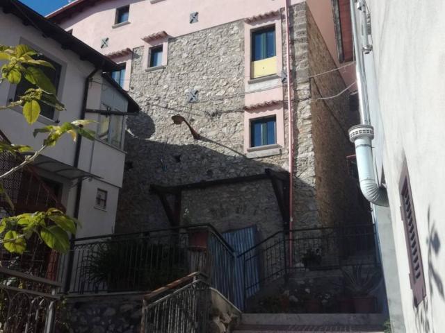 Casa indipendente in vendita a Morolo FR