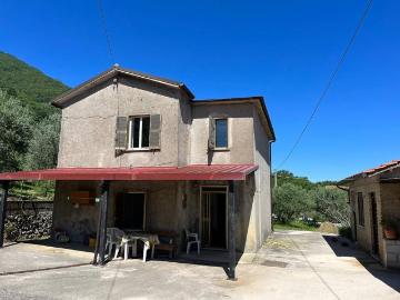 Casa indipendente in vendita a Morolo FR