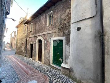 Casa indipendente in vendita a Morolo FR