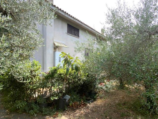 Casa indipendente in vendita a Morlupo RM