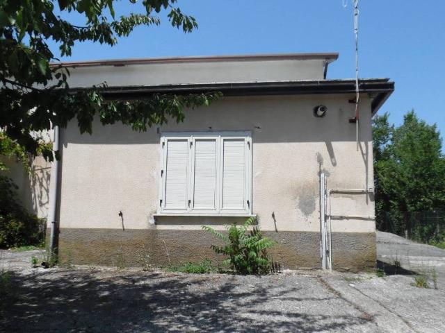 Casa indipendente in vendita a Morra De Sanctis AV