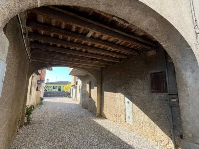 Casa indipendente in vendita a Mortegliano UD