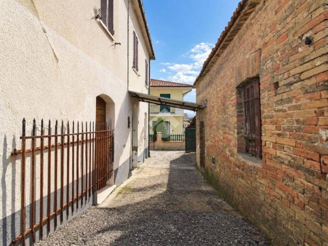 Casa indipendente in vendita a Mosciano Sant'Angelo TE