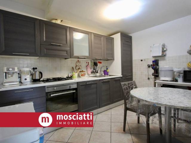 Casa indipendente in vendita a Matelica MC