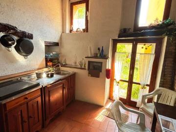 Casa indipendente in vendita a Matelica MC