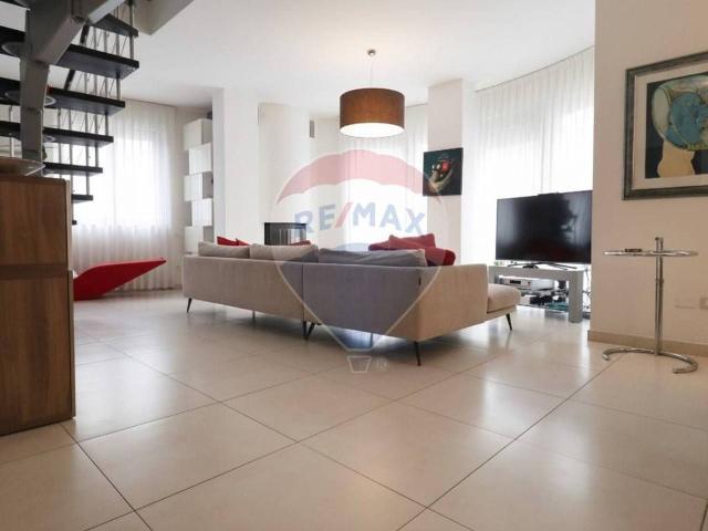 Casa indipendente in vendita a Matera