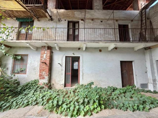 Casa indipendente in vendita a Mathi TO