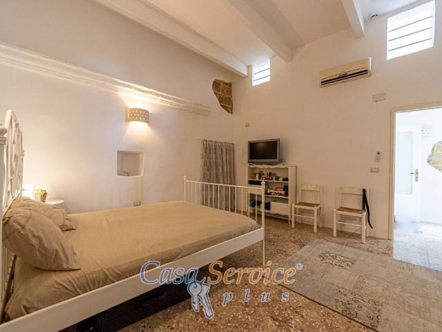 Casa indipendente in vendita a Matino LE