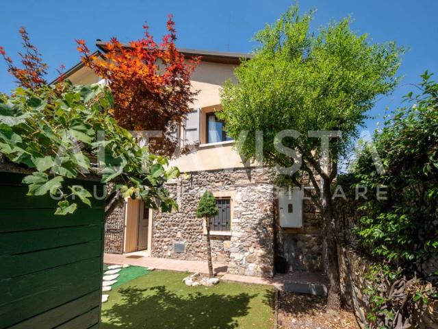 Casa indipendente in vendita a Mazzano BS