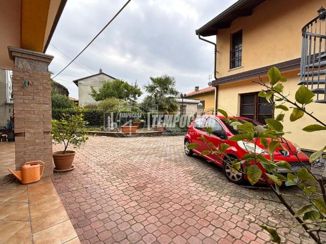 Casa indipendente in vendita a Mazze'