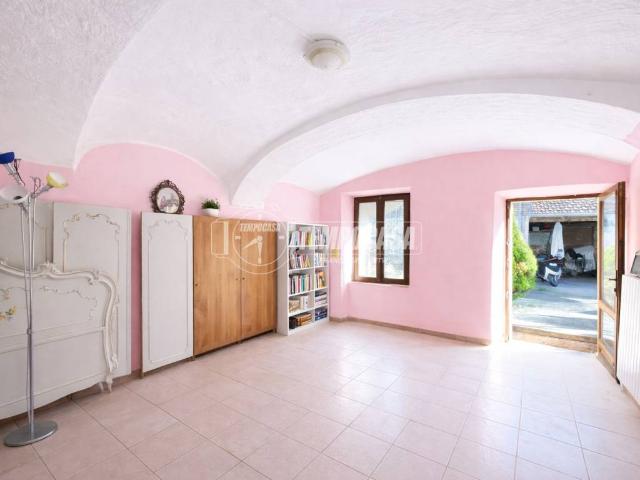 Casa indipendente in vendita a Mazzè TO