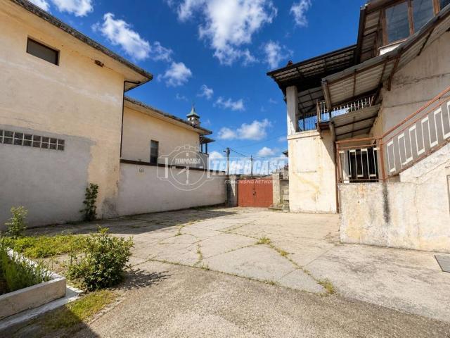 Casa indipendente in vendita a Mazzè TO