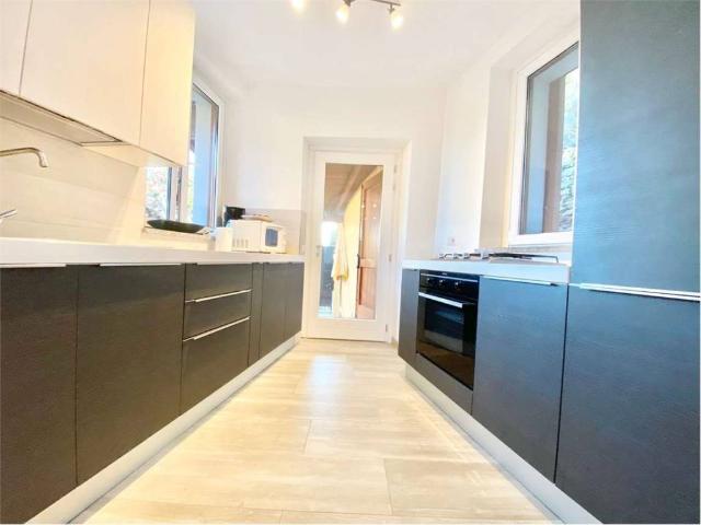 Casa indipendente in vendita a Maccagno con Pino e Veddasca VA