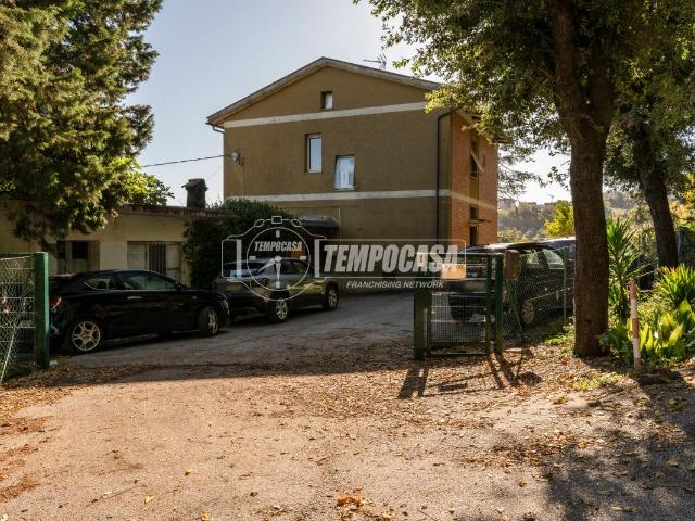 Casa indipendente in vendita a Macerata