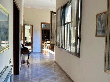 Casa indipendente in vendita a Macerata Campania CE
