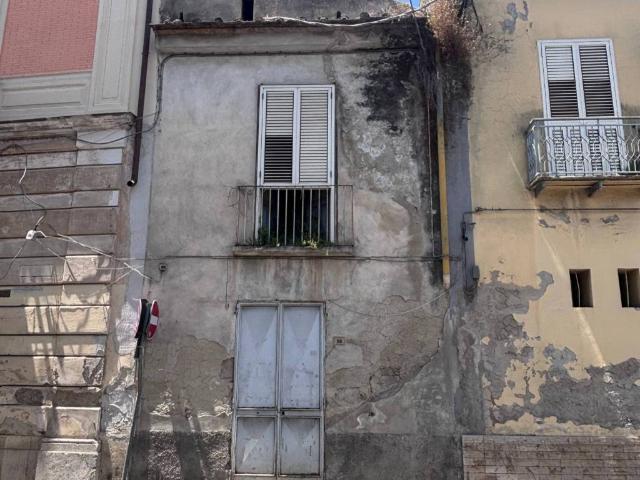 Casa indipendente in vendita a Macerata Campania CE