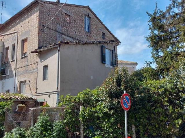 Casa indipendente in vendita a Macerata MC