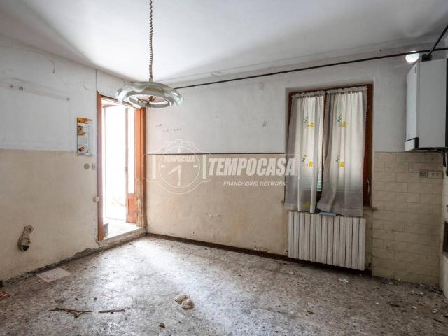 Casa indipendente in vendita a Macerata MC